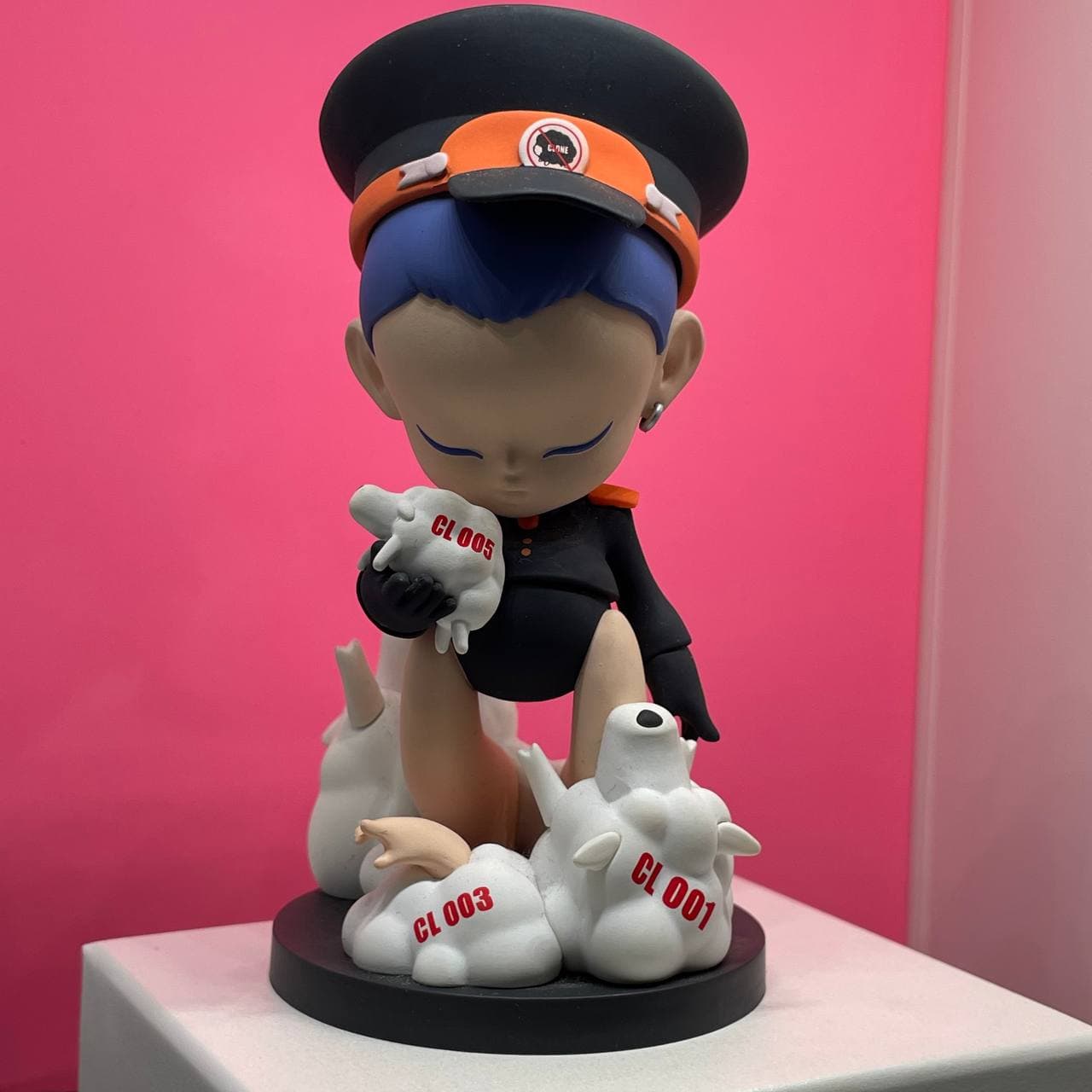 Clone Crisis (Metaverse Utopia) — Disaster Child (SOS KID) figure, SOS KID — photo 1
